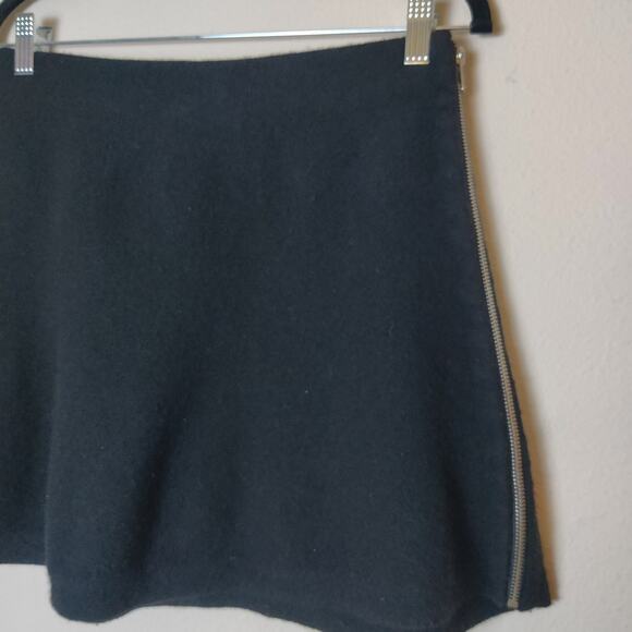 Theory Black Wool Knit Mini Skater Skirt Side Zip Small Minimalist Grunge - Picture 3 of 6